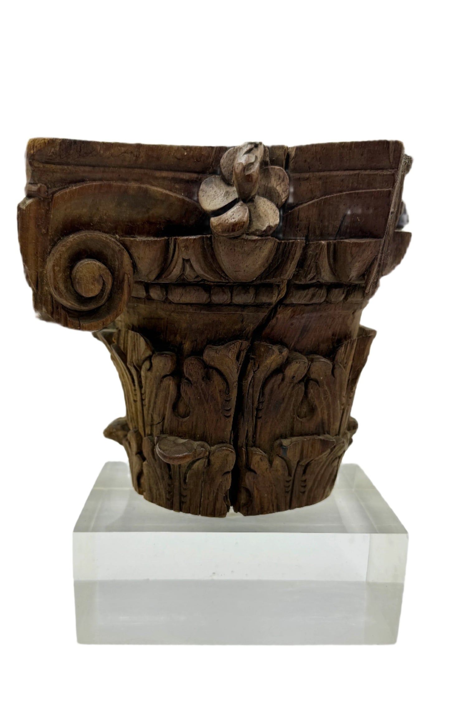 18th-Century European Hand-Carved Wooden Corinthian Capital Fragment – Architectural Salvage