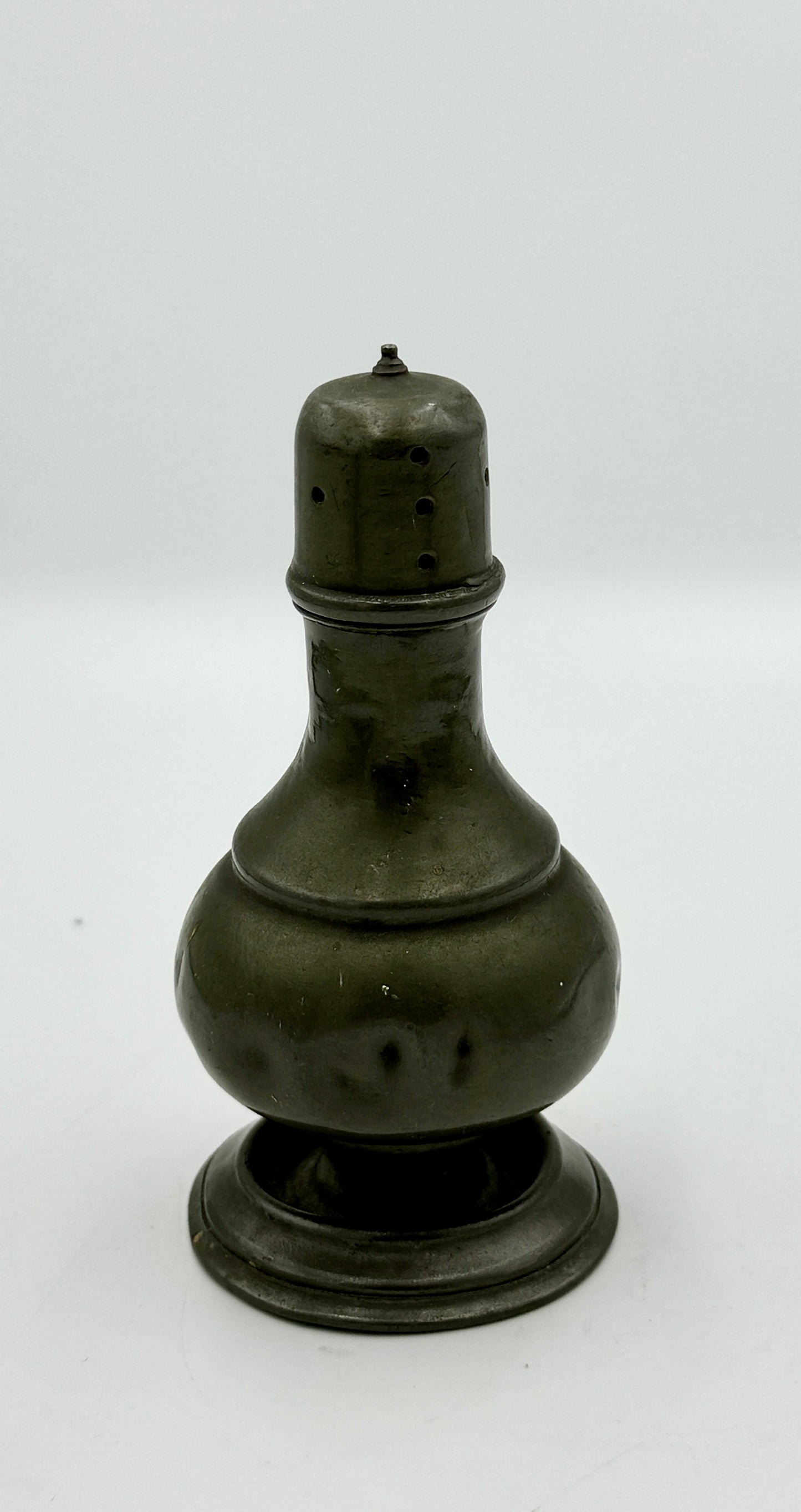 Vintage Georgian Pewter Salt & Pepper Shaker – Late 18th Century
