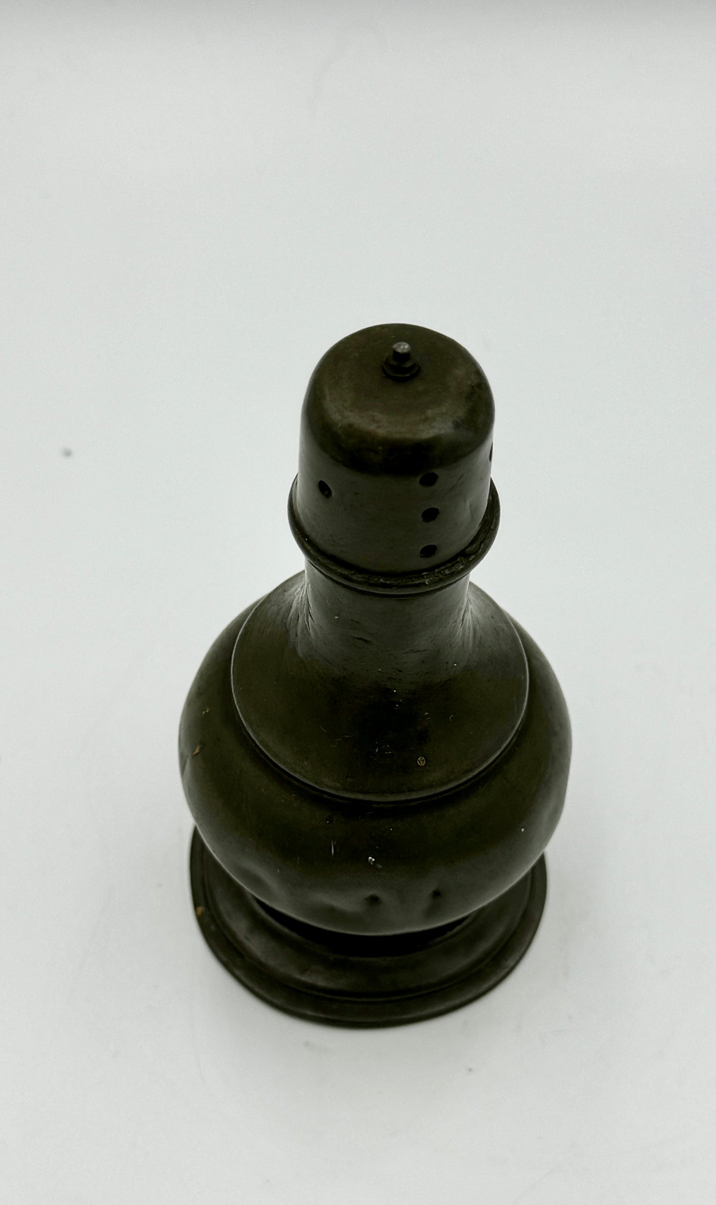 Vintage Georgian Pewter Salt & Pepper Shaker – Late 18th Century