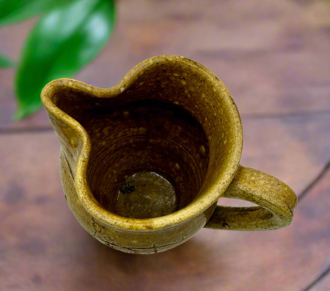 Vintage Ristorante Il Carrettiere Como Ceramic Pitcher – A Rare Italian Culinary Memorabilia